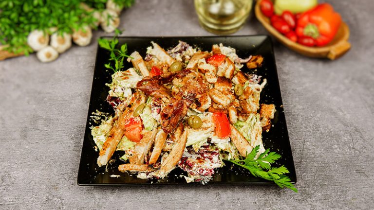 Cezar salata Cezar salata Novi Sad – pileća salata sa parmezanom Restoran Dedina Tajna