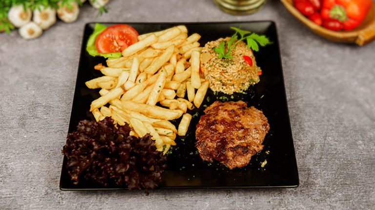 Ne znam – mleveno meso Ne znam dečiji meni Novi Sad – svinjsko i juneće mleveno meso sa pomfritom Restoran Dedina Tajna